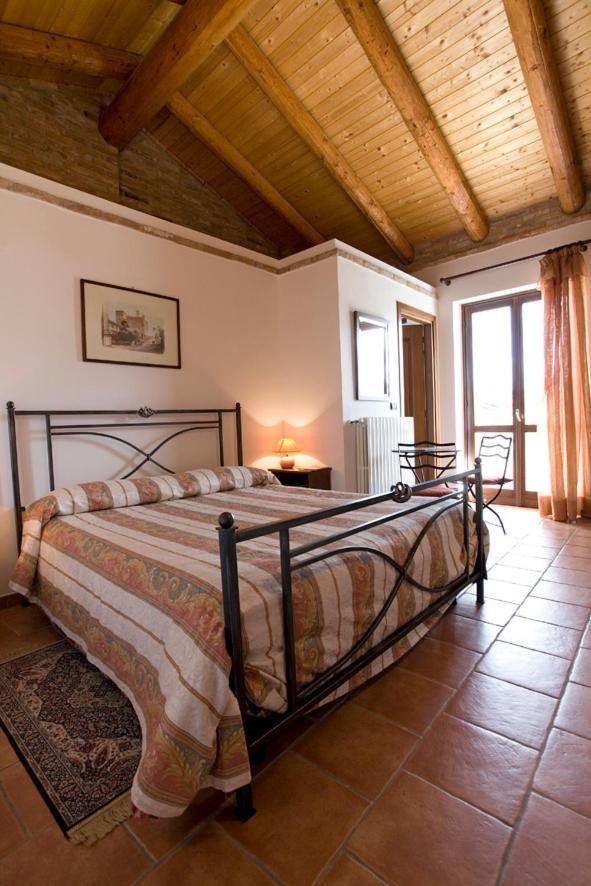 Agriturismo Antichi Poderi Gallina Neive Kültér fotó